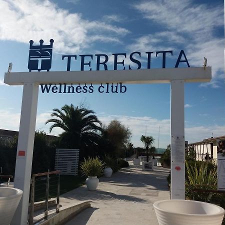 Teresita Wellness Club Apartman Viareggio Kültér fotó